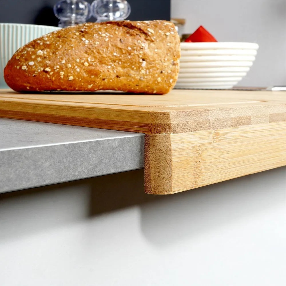 planche à découper en bois marron