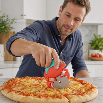 couteau à pizza en forme de crabe