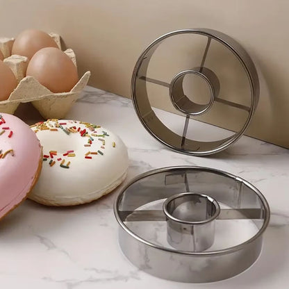 moule-à-donuts-gris